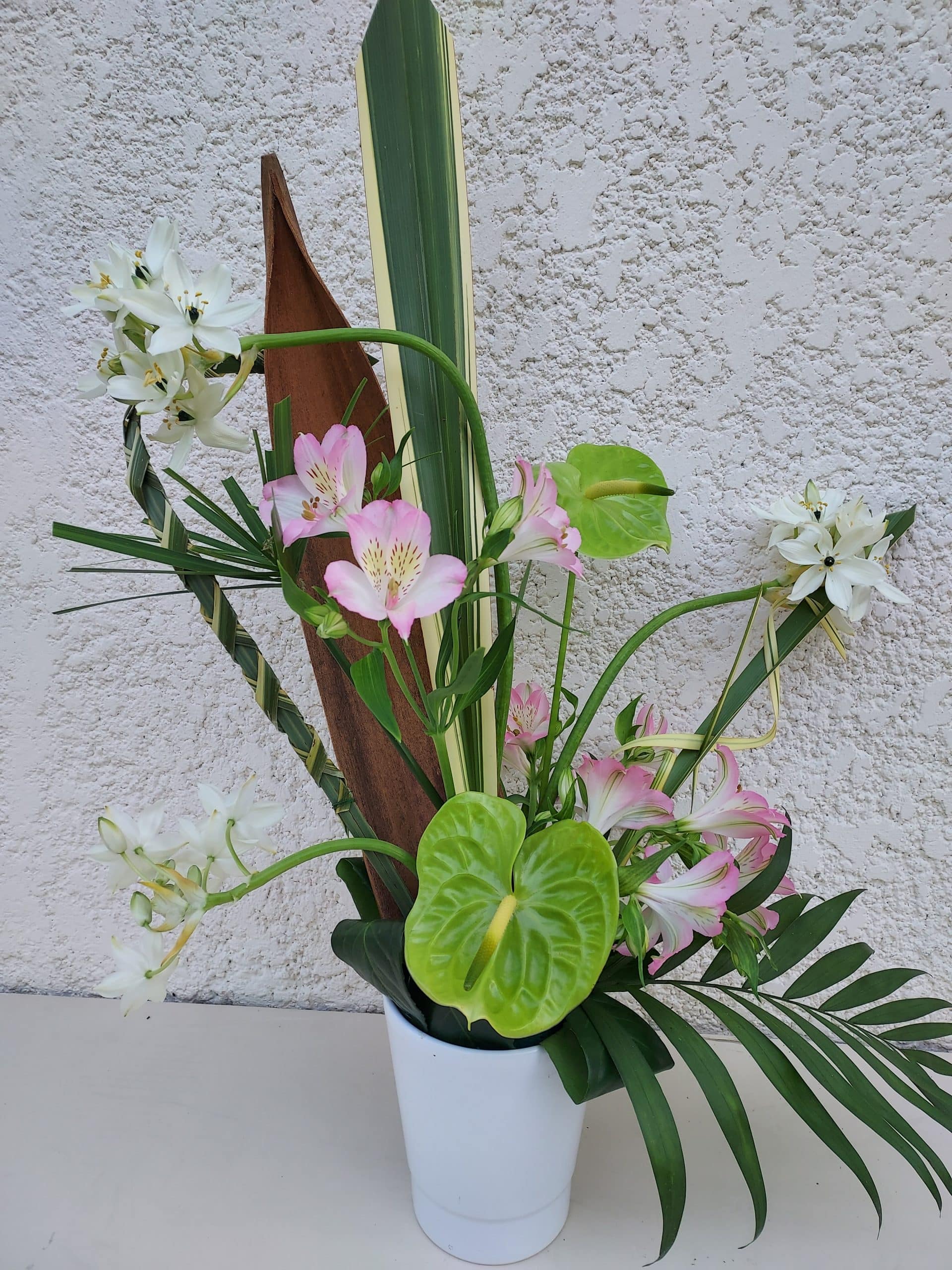 Lire la suite à propos de l’article Art Floral – Composition de Mai 2022