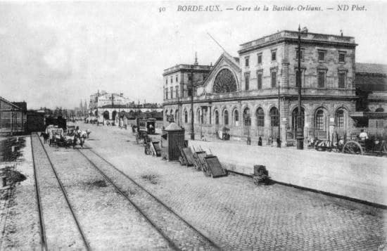 Lire la suite à propos de l’article Conférence le Mardi 18 Mars – Histoire des Ponts, Gares, et Port de Bordeaux